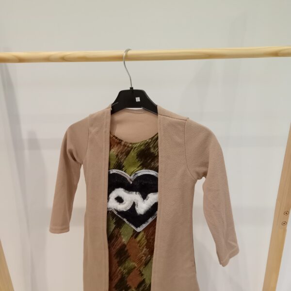 Robe beige et kaki