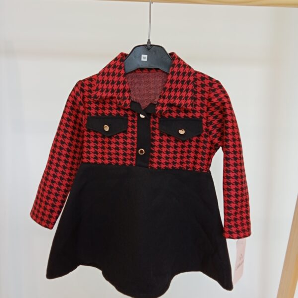 Robe rouge et noire