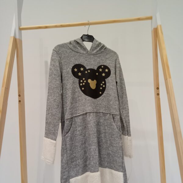 Robe grise